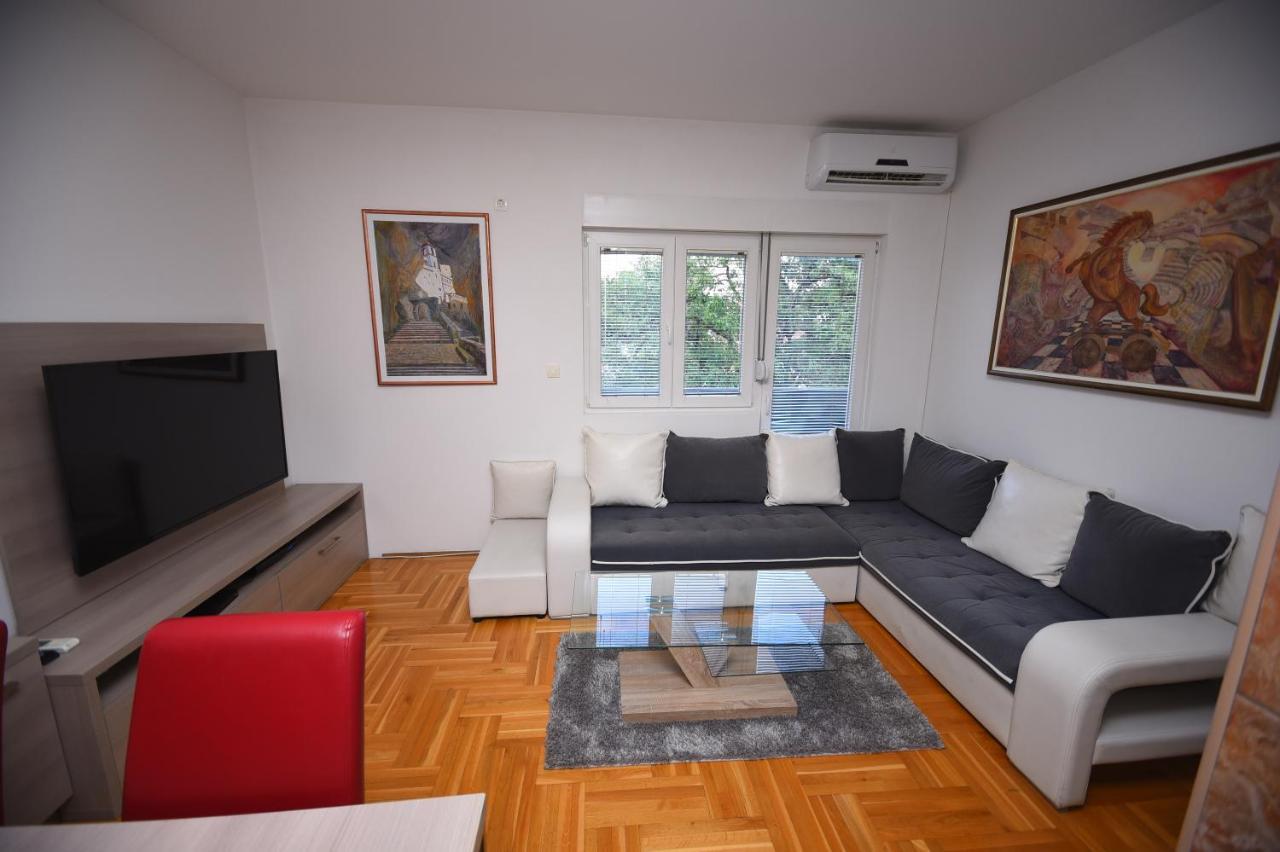 New Apartment Located In The Heart Of Niksic. Exterior foto